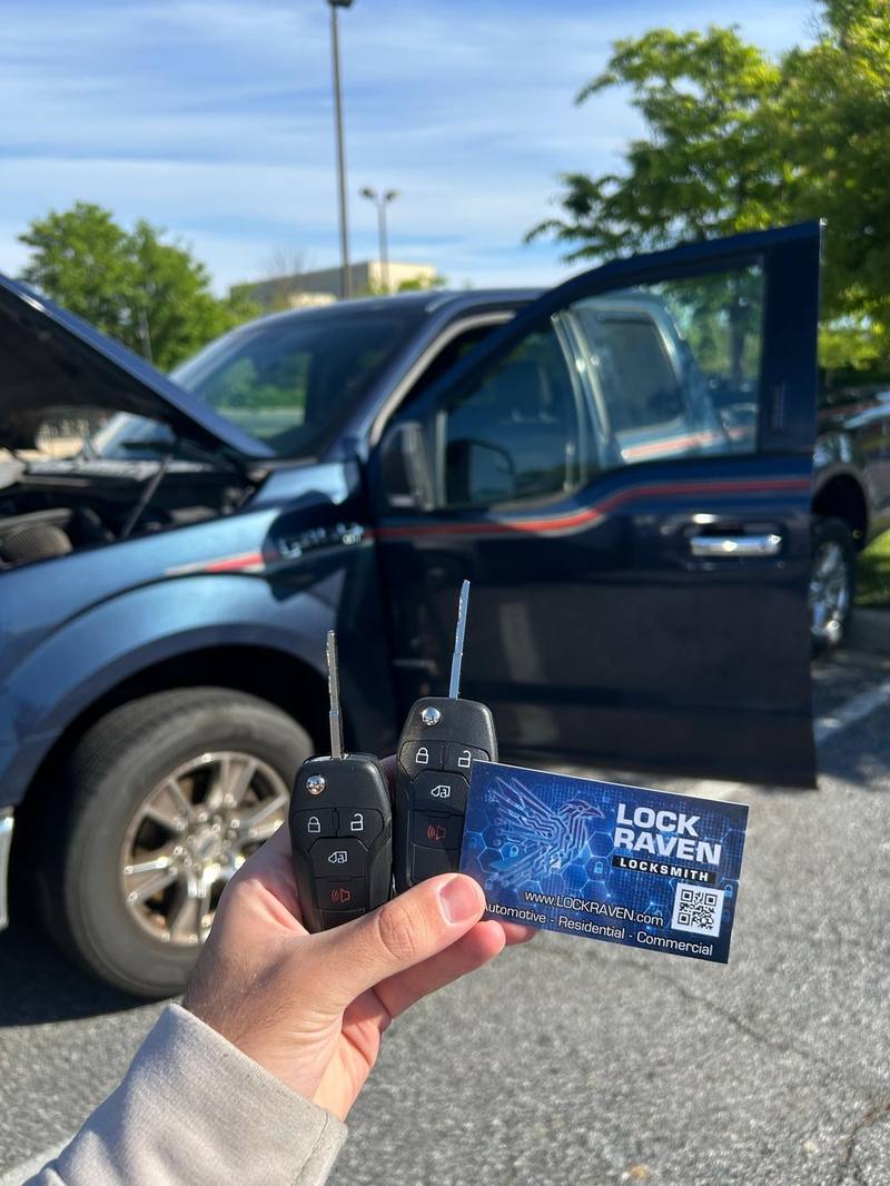Two Ford flip keys programmed on-site